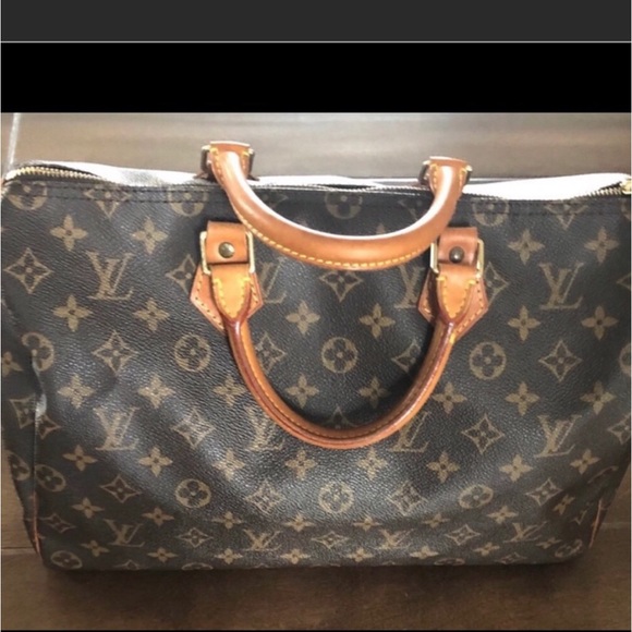 ❗️SOLD)❗️Louis Vuitton 35 - Picture 2 of 9